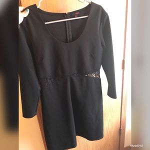 Black relaxed fit dress